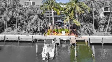 3020 Ne 49th Street Fort Lauderdale FL 33308