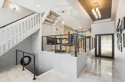 3020 Ne 49th Street Fort Lauderdale FL 33308
