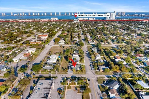 651 Foresteria Drive Lake Park FL 33403