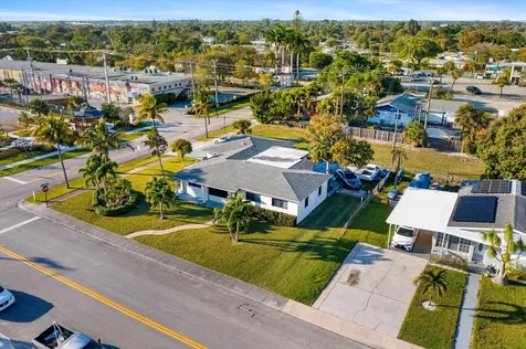 651 Foresteria Drive Lake Park FL 33403