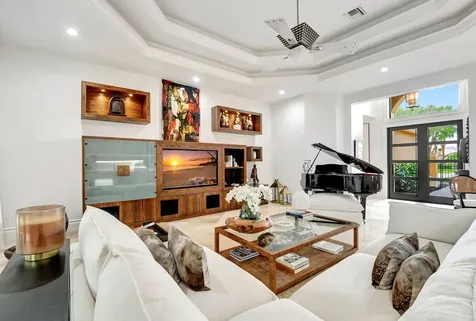 7136 Corning Circle Boynton Beach FL 33437