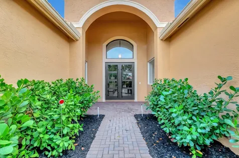 7136 Corning Circle Boynton Beach FL 33437
