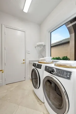 7136 Corning Circle Boynton Beach FL 33437