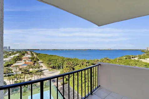 4200 N Ocean Drive Riviera Beach FL 33404