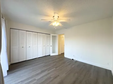 484 Mansfield L Boca Raton FL 33434