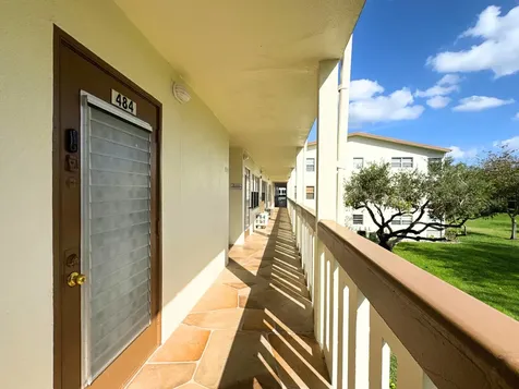 484 Mansfield L Boca Raton FL 33434