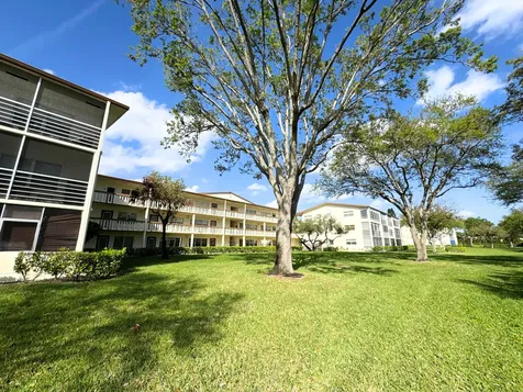 484 Mansfield L Boca Raton FL 33434