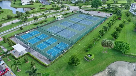 484 Mansfield L Boca Raton FL 33434