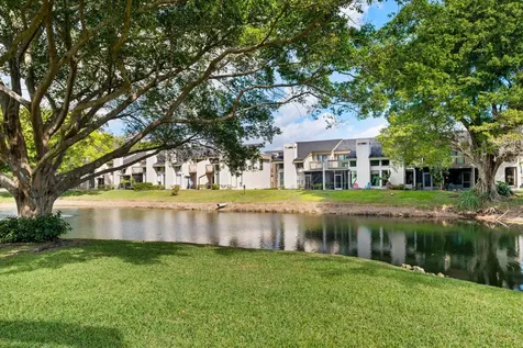 6096 Glendale Drive Boca Raton FL 33433