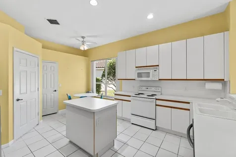 12811 Hyland Circle Boca Raton FL 33428