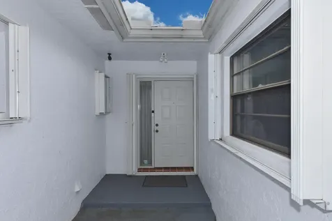 20977 Country Creek Drive Boca Raton FL 33428