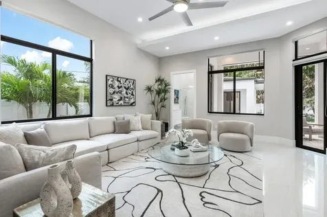 436 Ne 2nd Street Boca Raton FL 33432