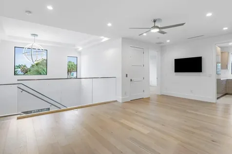 436 Ne 2nd Street Boca Raton FL 33432