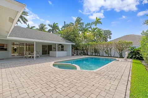 300 N Country Club Boulevard Boca Raton FL 33487