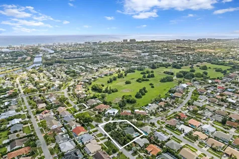 300 N Country Club Boulevard Boca Raton FL 33487