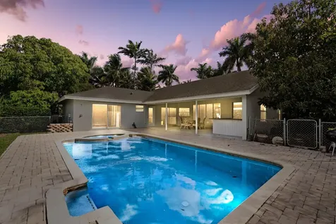 300 N Country Club Boulevard Boca Raton FL 33487