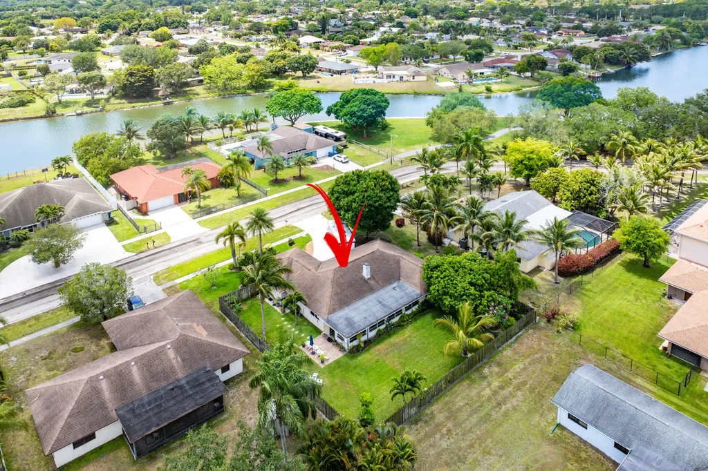 124 Rivera Avenue Royal Palm Beach FL 33411