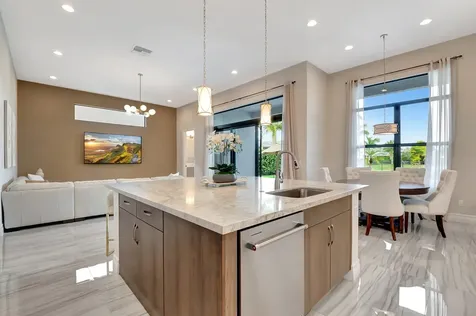 9071 Dulcetto Court Boca Raton FL 33496