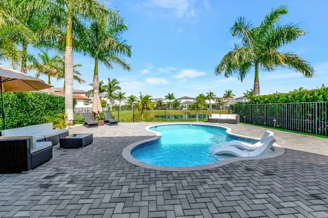 9071 Dulcetto Court Boca Raton FL 33496