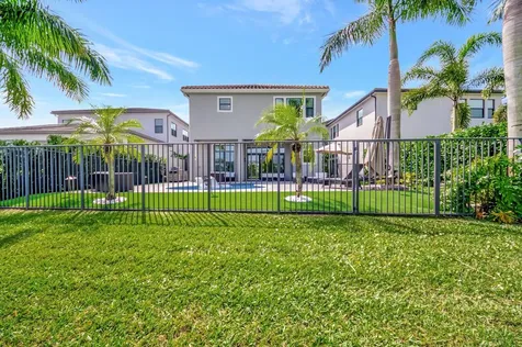 9071 Dulcetto Court Boca Raton FL 33496