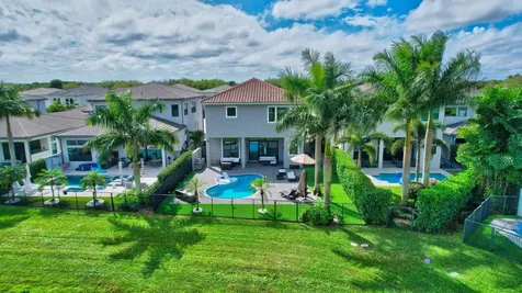 9071 Dulcetto Court Boca Raton FL 33496