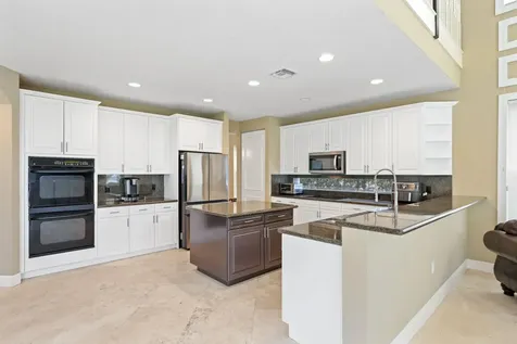 19582 Saturnia Lakes Drive Boca Raton FL 33498