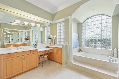 19582 Saturnia Lakes Drive Boca Raton FL 33498