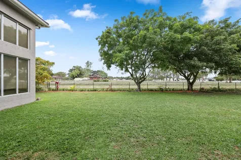 19582 Saturnia Lakes Drive Boca Raton FL 33498