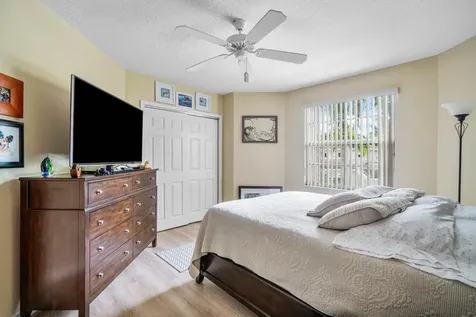 7672 Jasmine Court West Palm Beach FL 33412