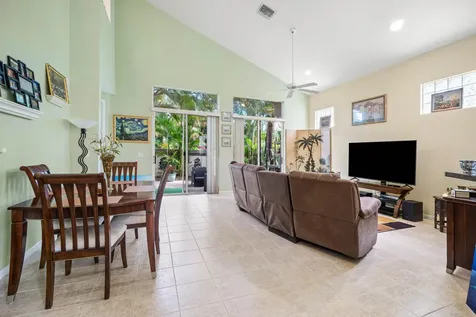 7672 Jasmine Court West Palm Beach FL 33412