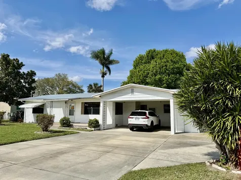 3013 Se 33rd Court Okeechobee FL 34974