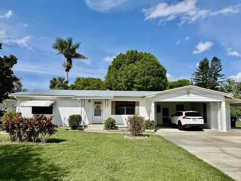 3013 Se 33rd Court Okeechobee FL 34974