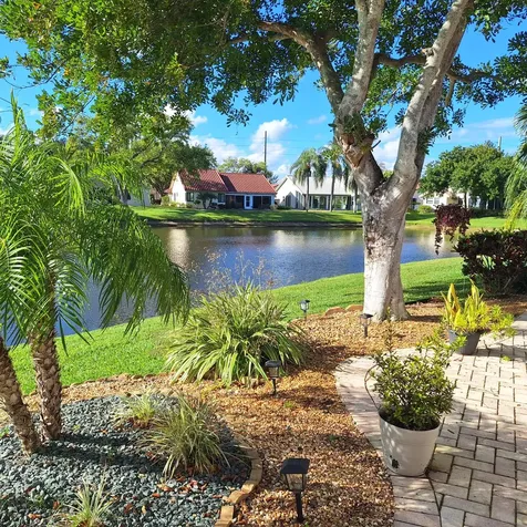 8471 Compass Drive Boynton Beach FL 33436