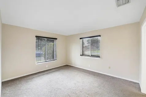 2647 Se 27th Lane Boynton Beach FL 33435