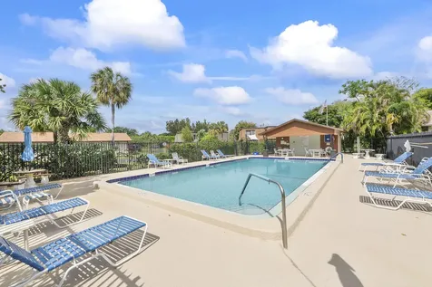 2647 Se 27th Lane Boynton Beach FL 33435