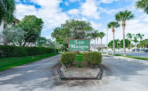 2647 Se 27th Lane Boynton Beach FL 33435