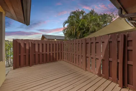 2647 Se 27th Lane Boynton Beach FL 33435