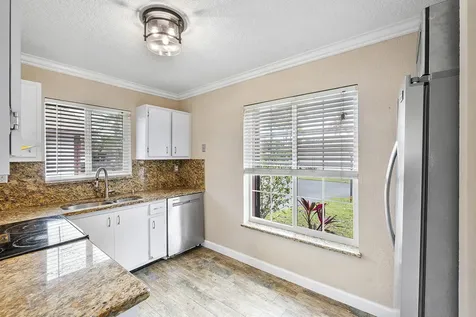 2647 Se 27th Lane Boynton Beach FL 33435