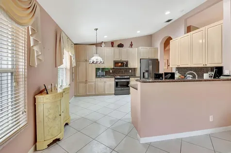 5145 Glenville Drive Boynton Beach FL 33437