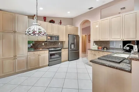 5145 Glenville Drive Boynton Beach FL 33437