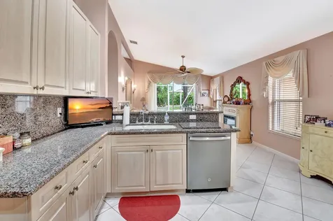 5145 Glenville Drive Boynton Beach FL 33437