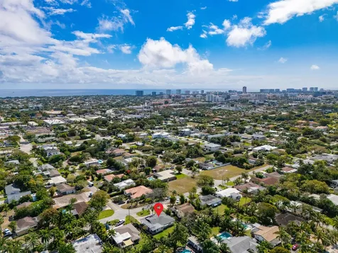 1085 Nw 3rd Avenue Boca Raton FL 33432
