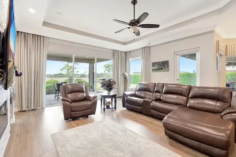 7715 Maywood Crest Drive Palm Beach Gardens FL 33412