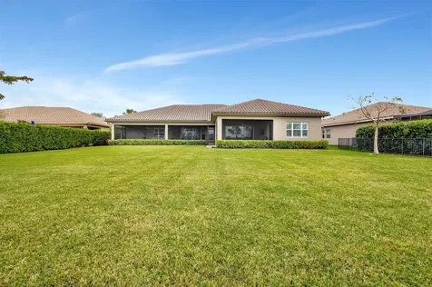 7715 Maywood Crest Drive Palm Beach Gardens FL 33412