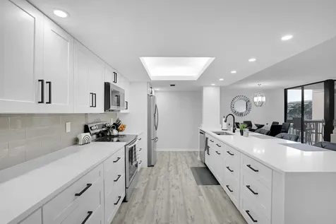 2455 Lindell Boulevard Delray Beach FL 33444