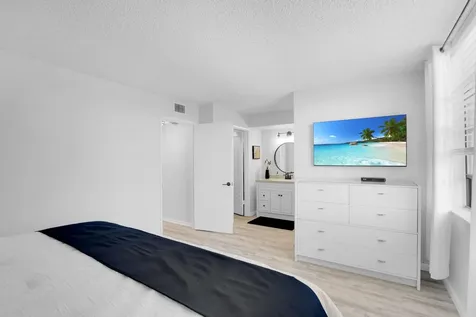 2455 Lindell Boulevard Delray Beach FL 33444