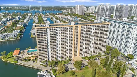 290 174th Street Sunny Isles Beach FL 33160