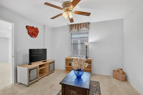 501 Sw 11th Place Boca Raton FL 33432