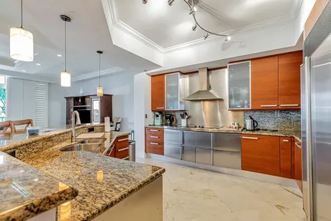 701 Se 21st Avenue Deerfield Beach FL 33441