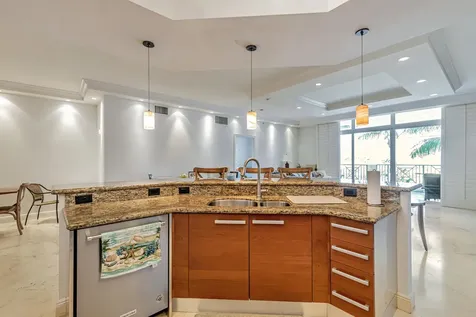 701 Se 21st Avenue Deerfield Beach FL 33441